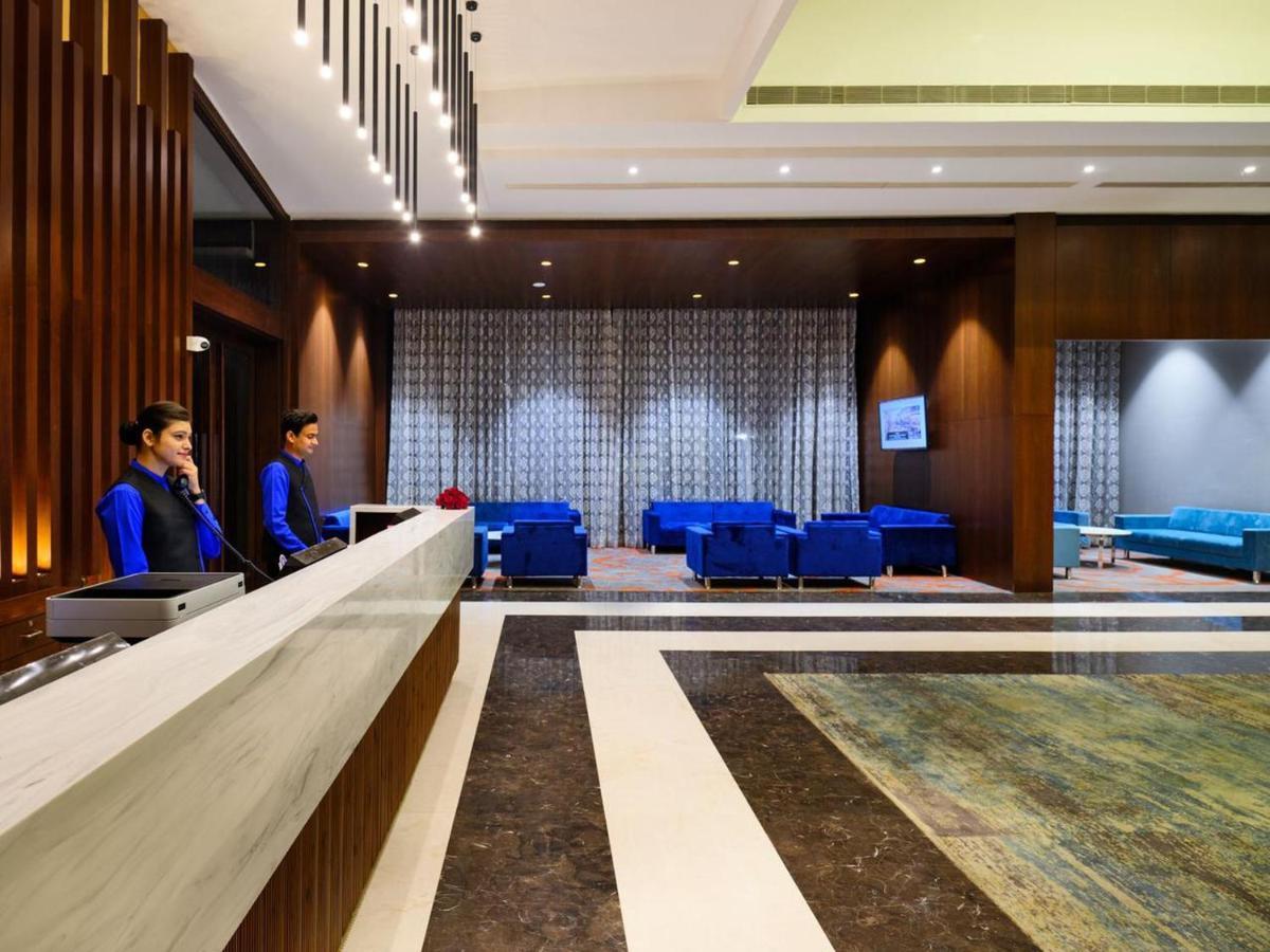 Essentia Luxury Hotel 인도르 외부 사진