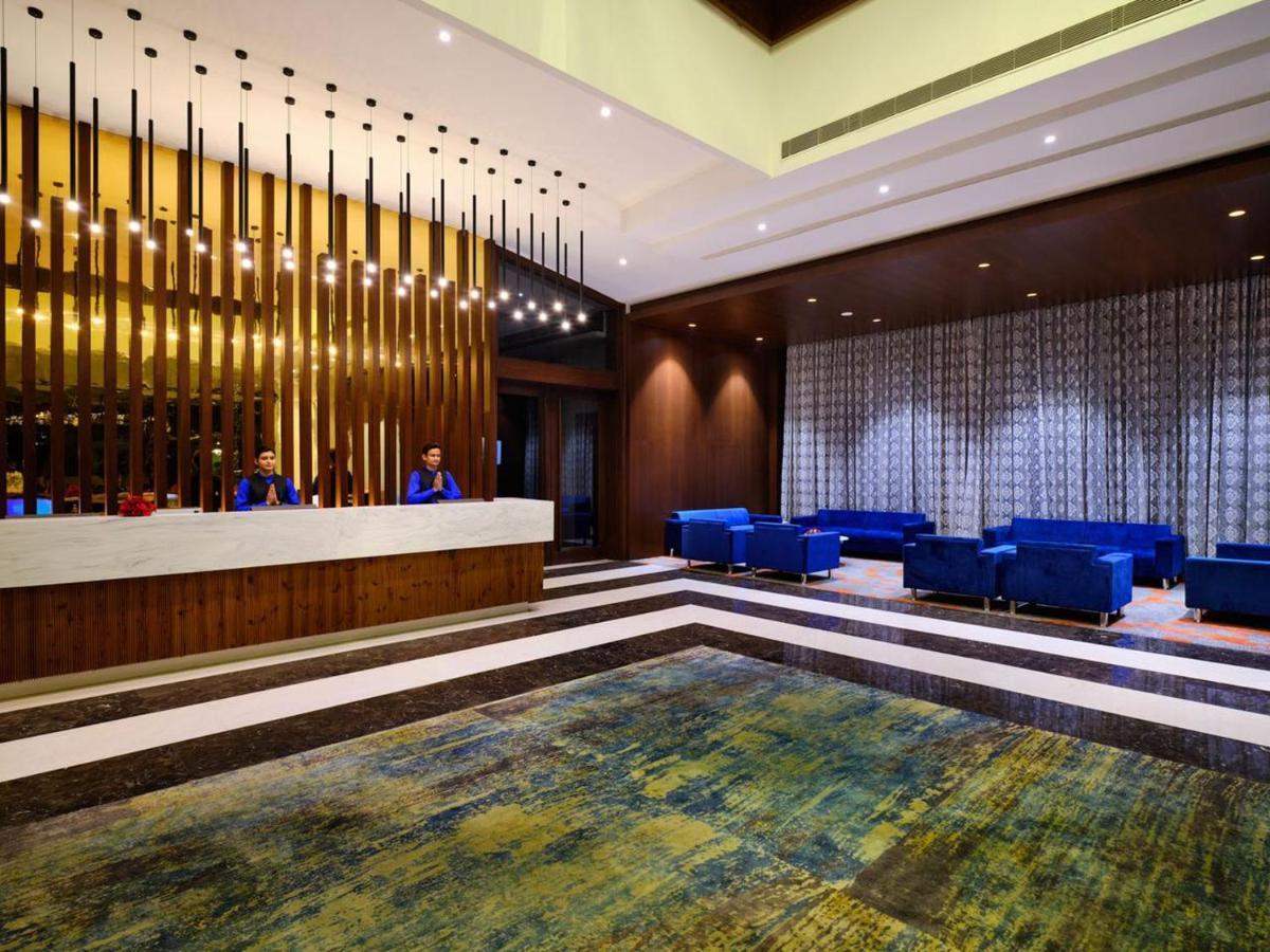 Essentia Luxury Hotel 인도르 외부 사진
